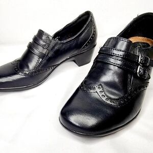 Earth Origins Bayview Black Leather Wingtip Mary Jane Heels - Size 7.5M